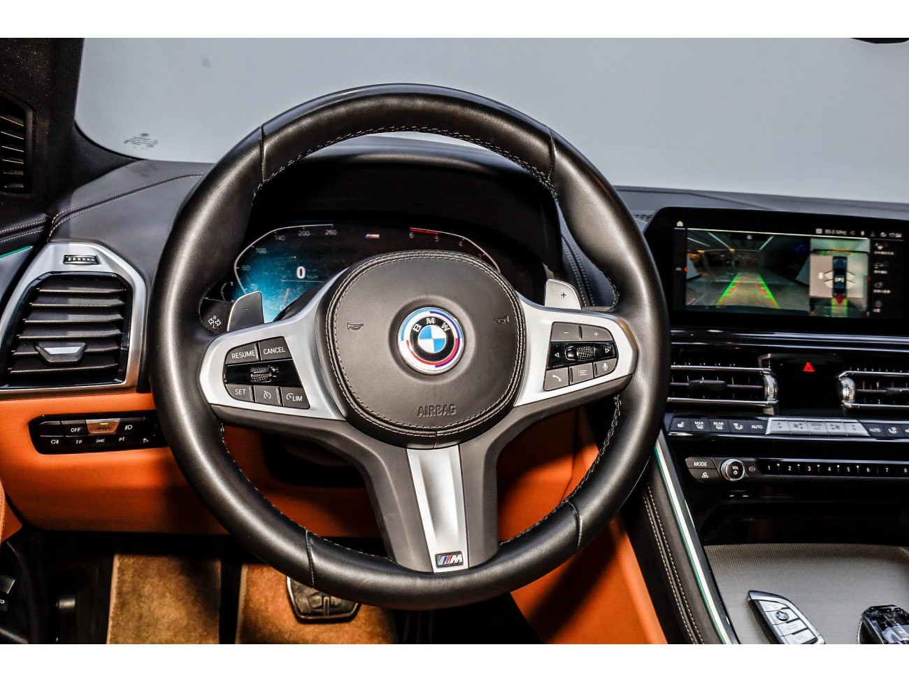BMW 8 2022