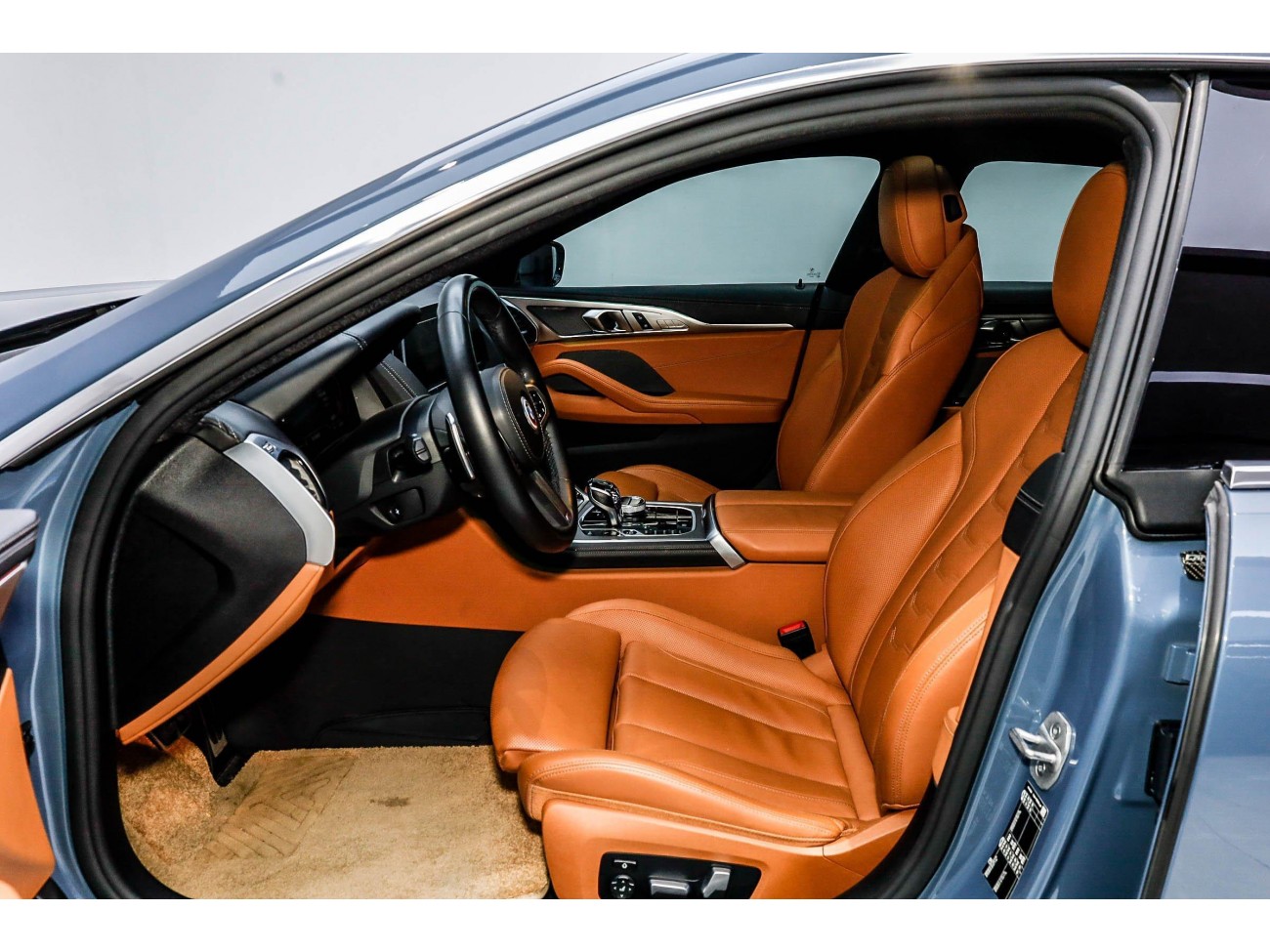 BMW 8 2022