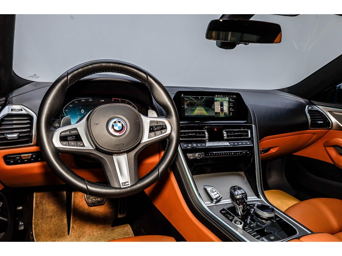 BMW 8 2022