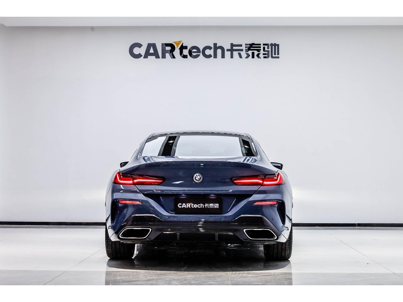 BMW 8 2022