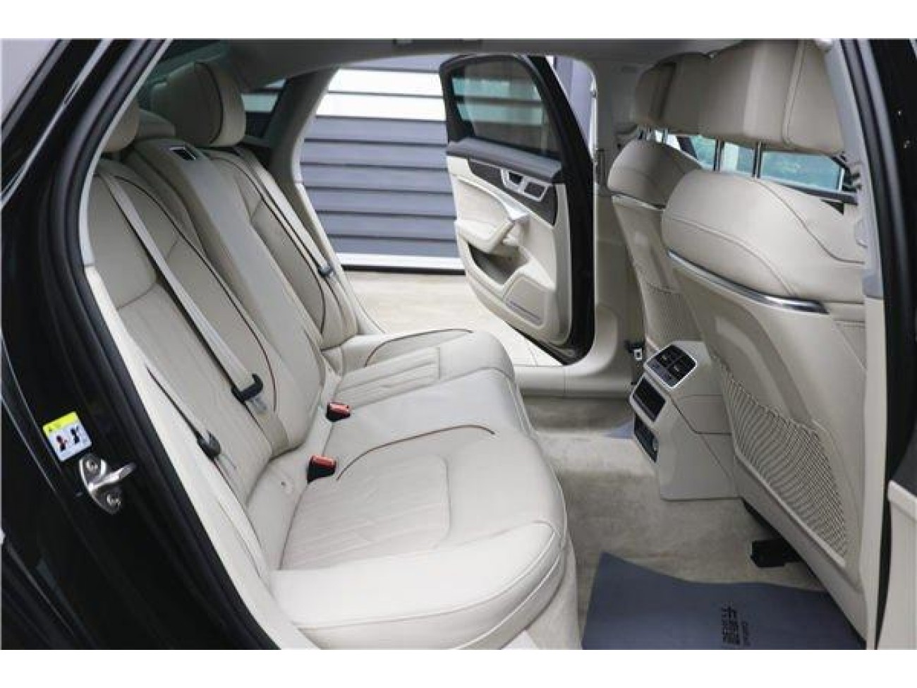 Audi A6L 55 TFSI 2023