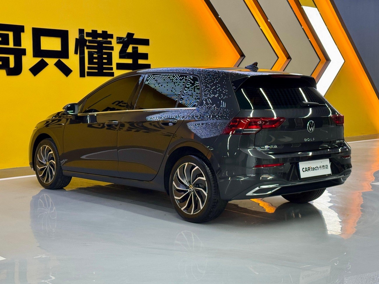 Volkswagen Golf 2024