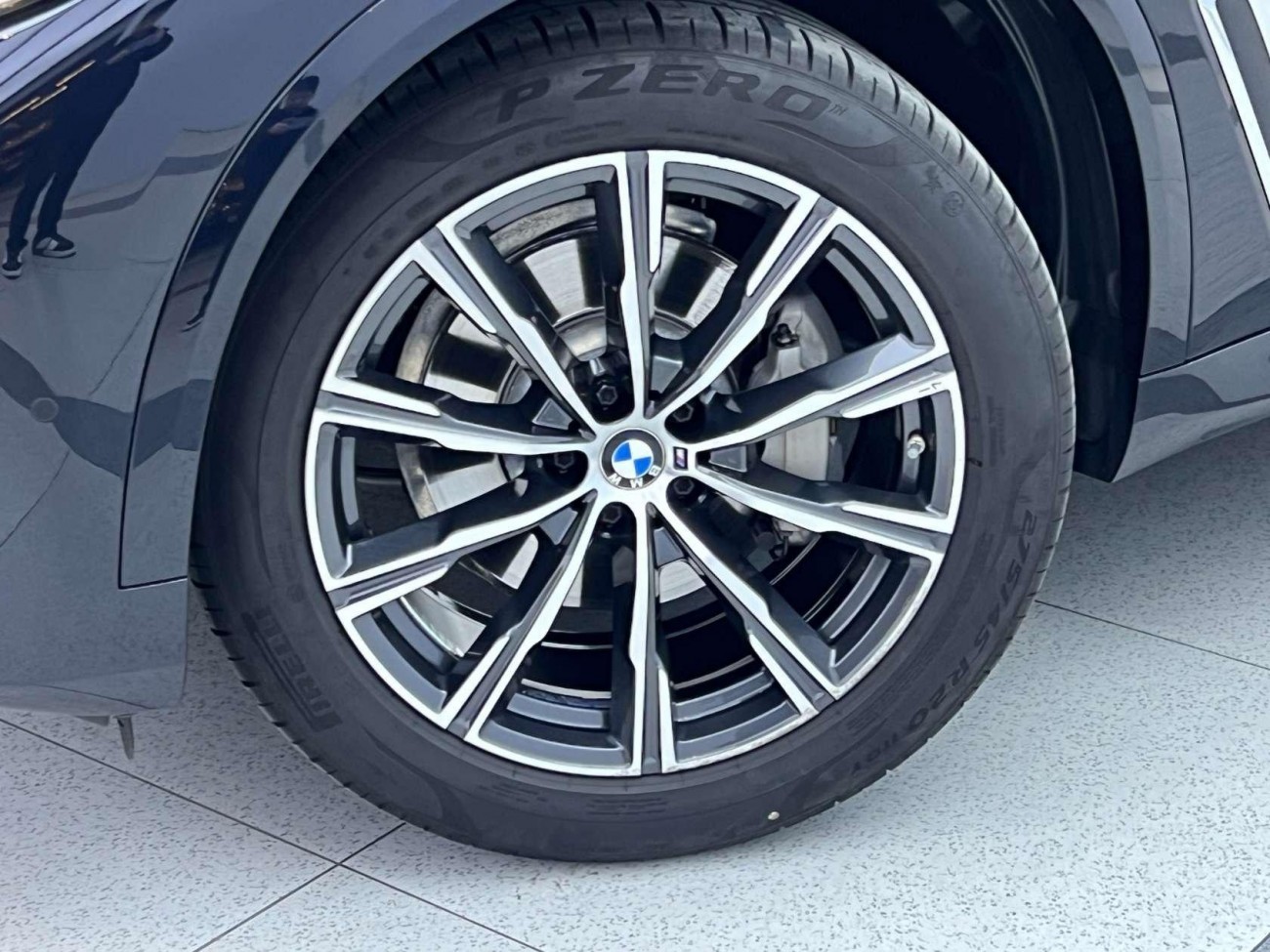 BMW X5 2023