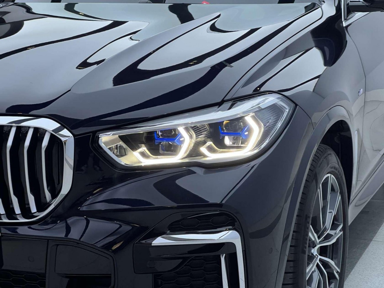 BMW X5 2023