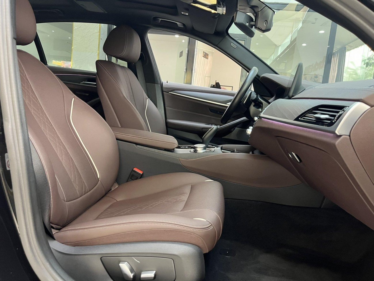 BMW 530Li 2022