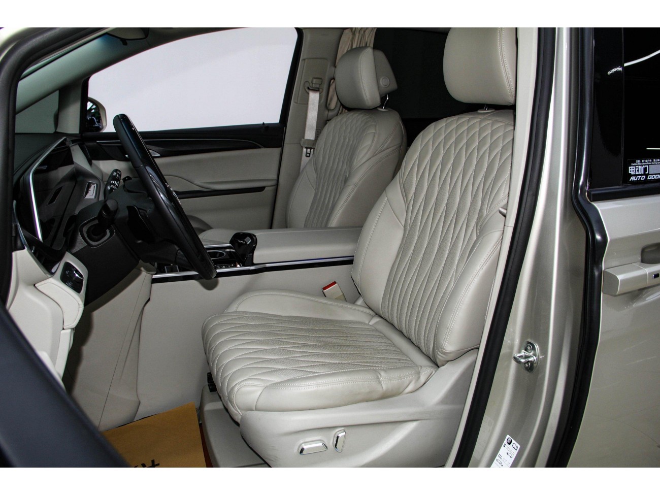 Buick GL8 2022