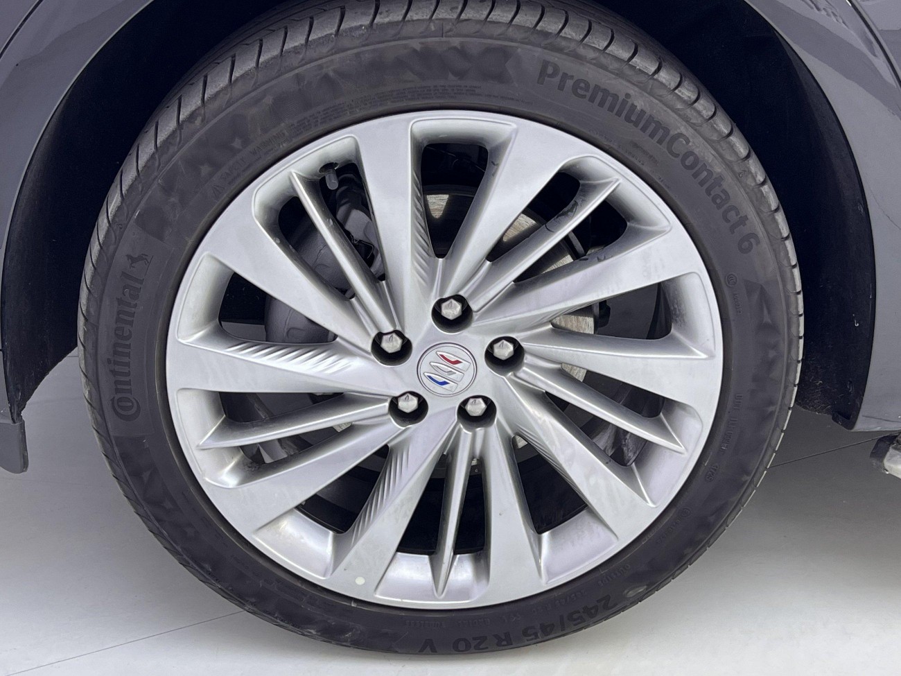 Buick Envision Plus 2026