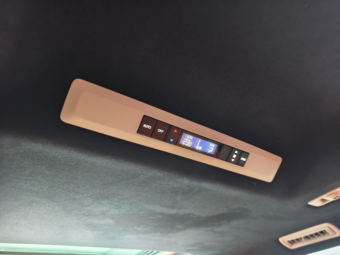 Toyota Sienna 2024