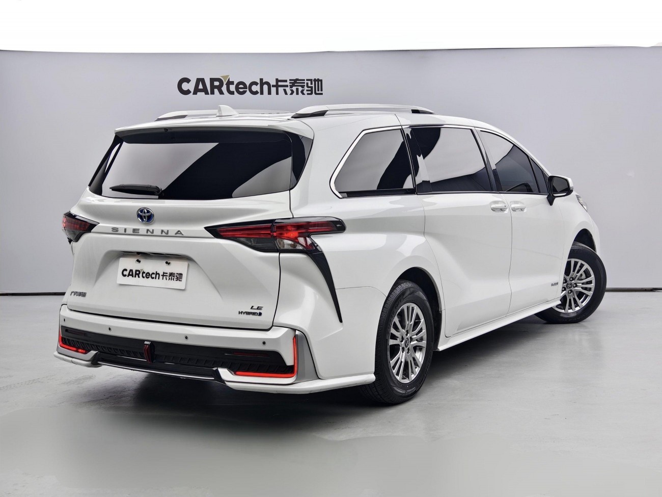 Toyota Sienna 2024