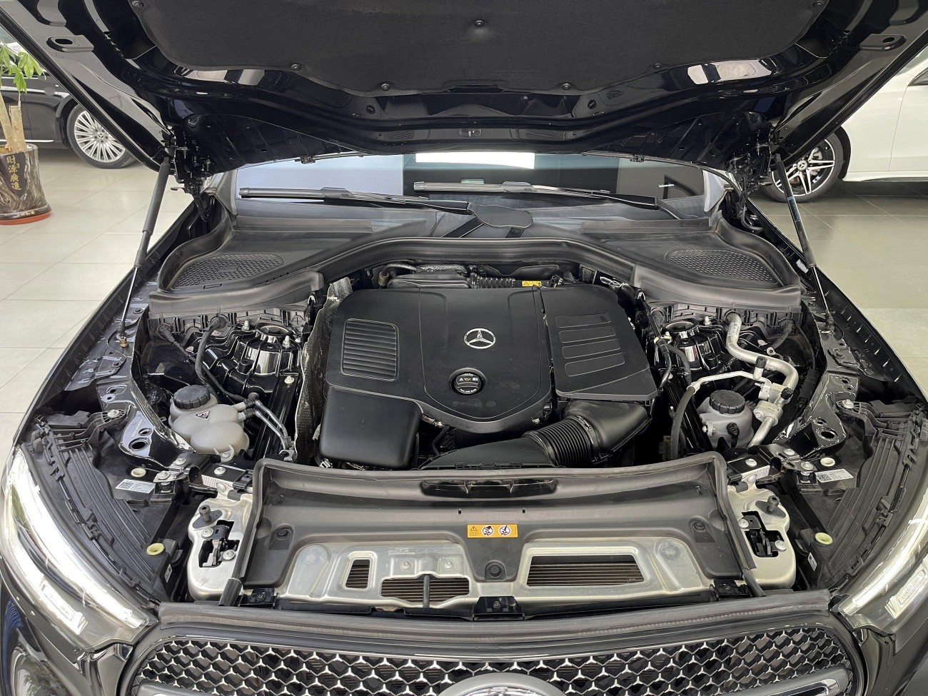 Mercedes-Benz GLC 300 L 2024