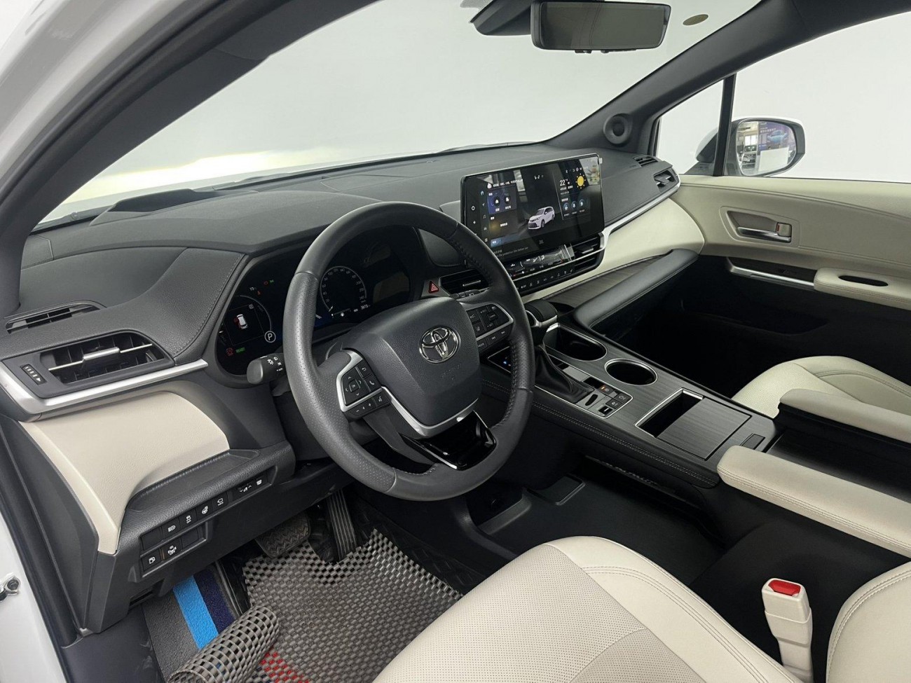 Toyota Sienna 2024