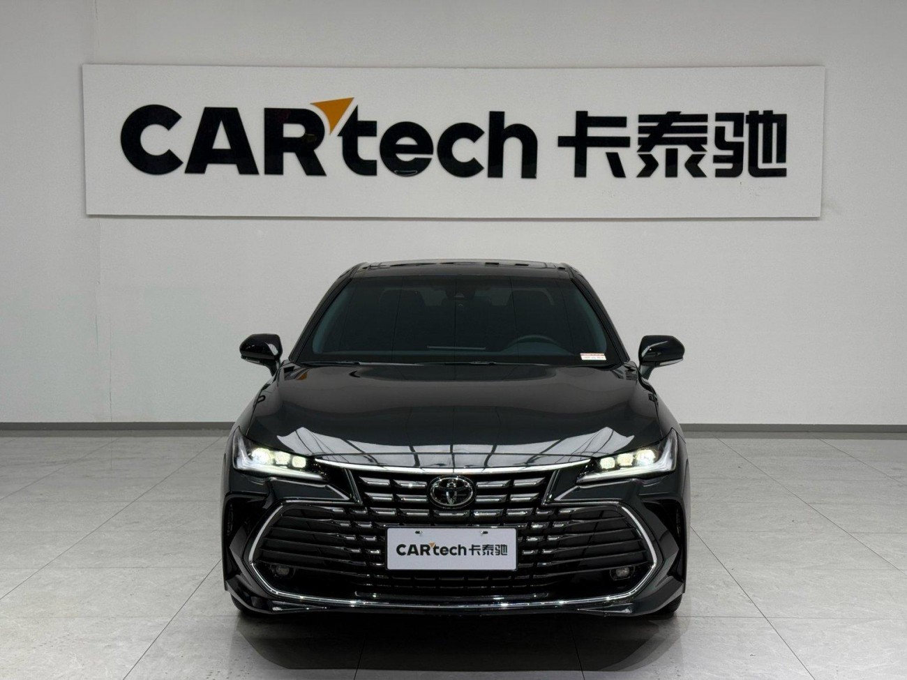 Toyota Avalon 2022