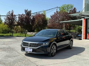 Volkswagen Passat 2022