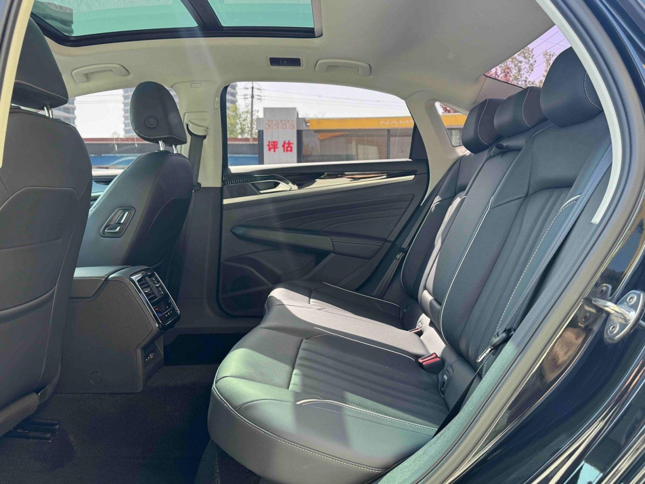 Volkswagen Passat 2022