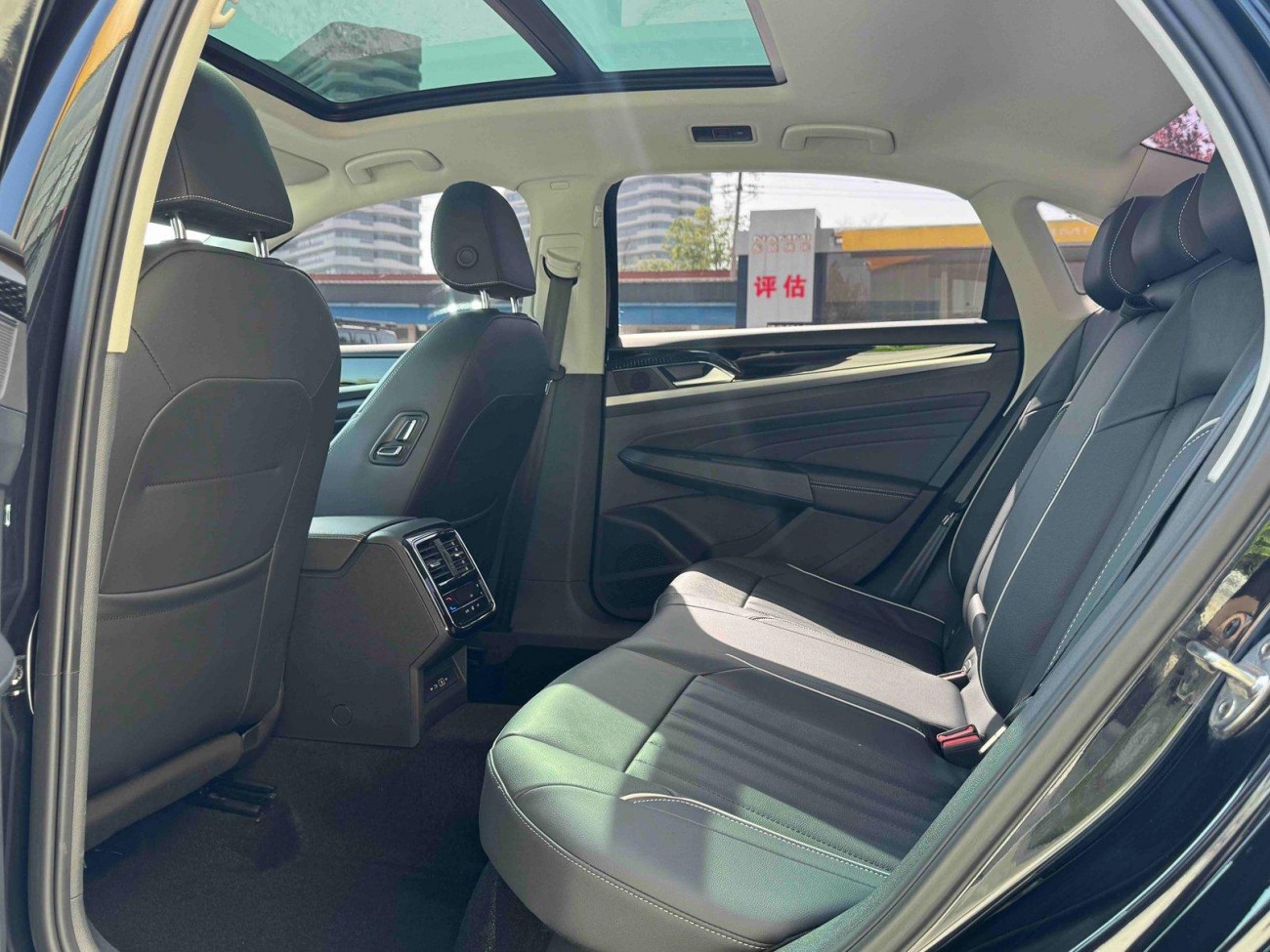 Volkswagen Passat 2022