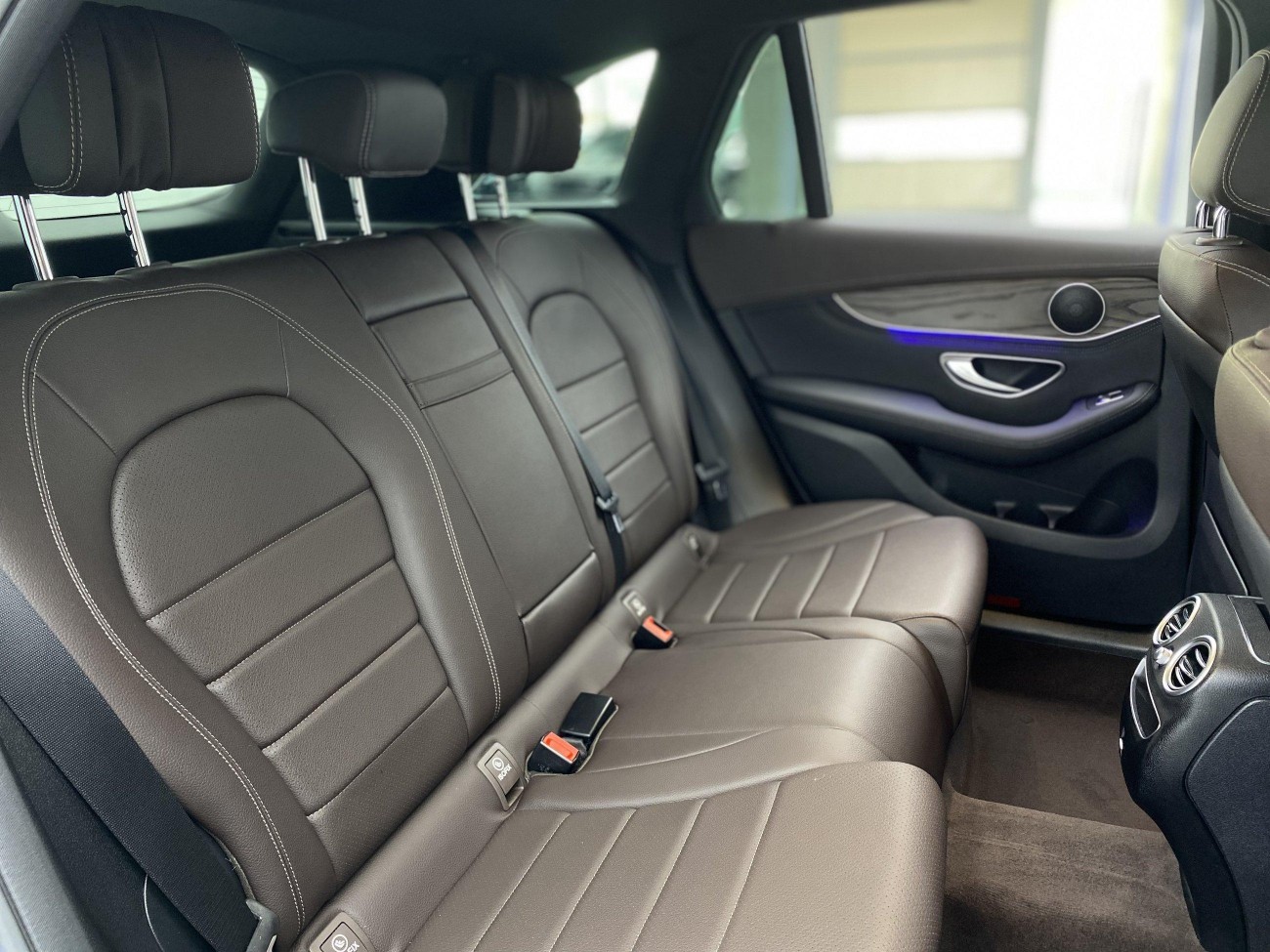 Mercedes-Benz GLC 260 L 2020