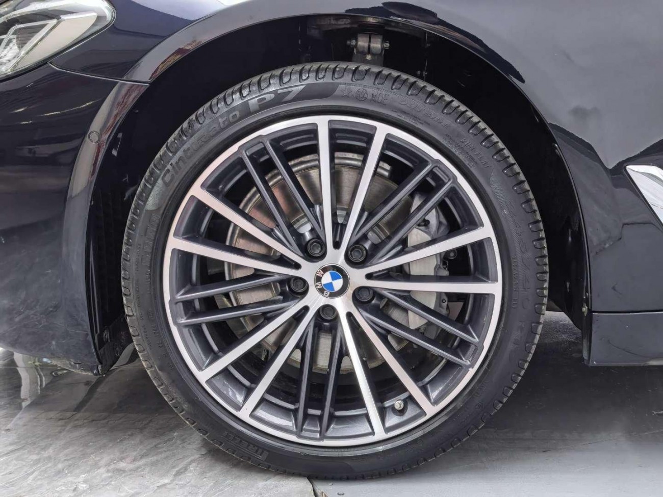 BMW 530Li 2023