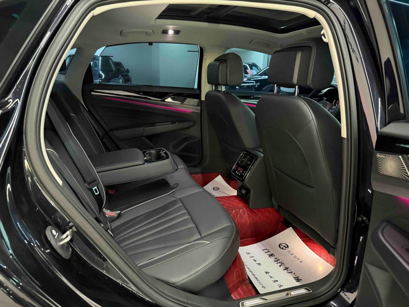 Volkswagen Passat 2024