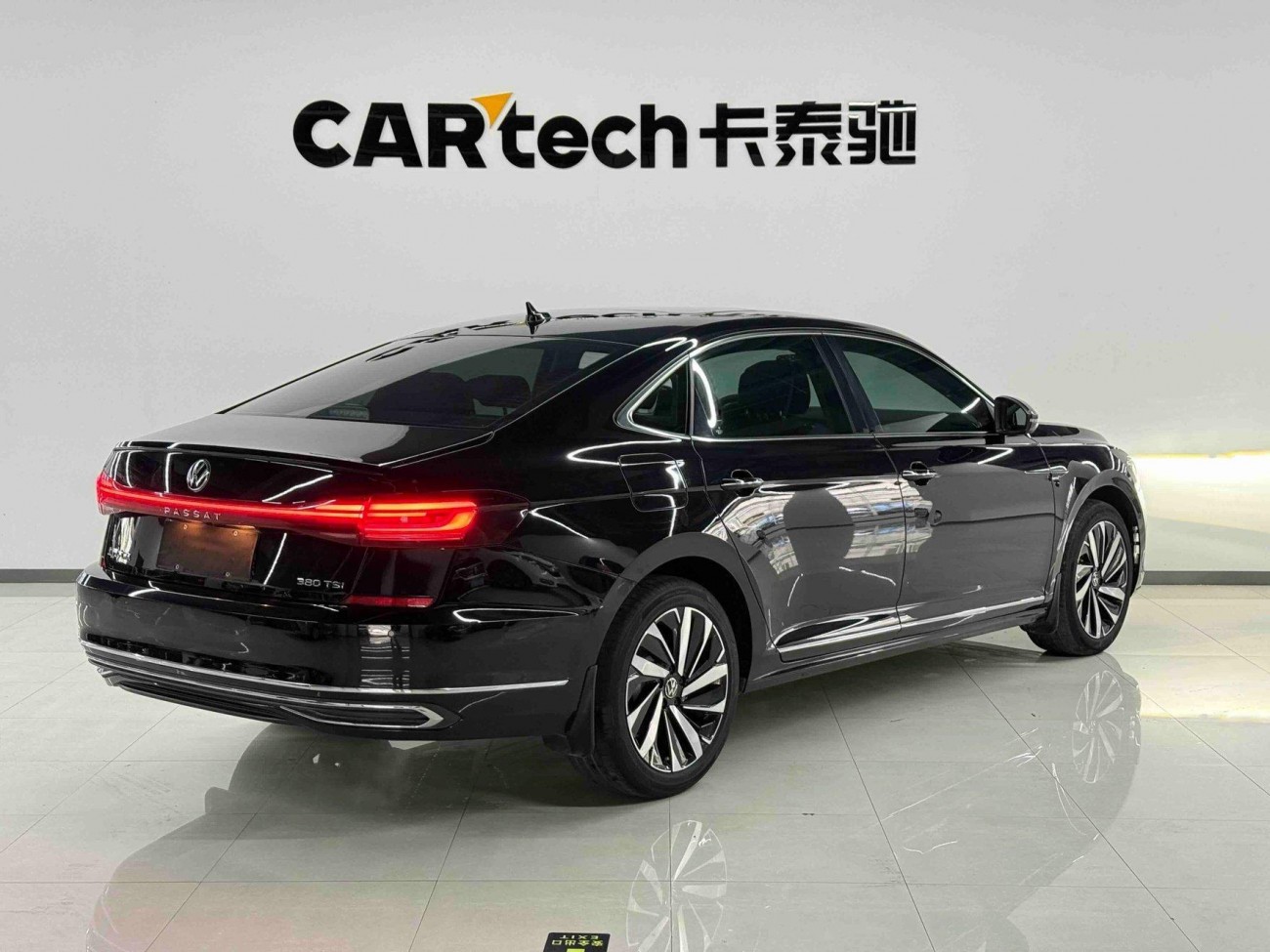 Volkswagen Passat 2024