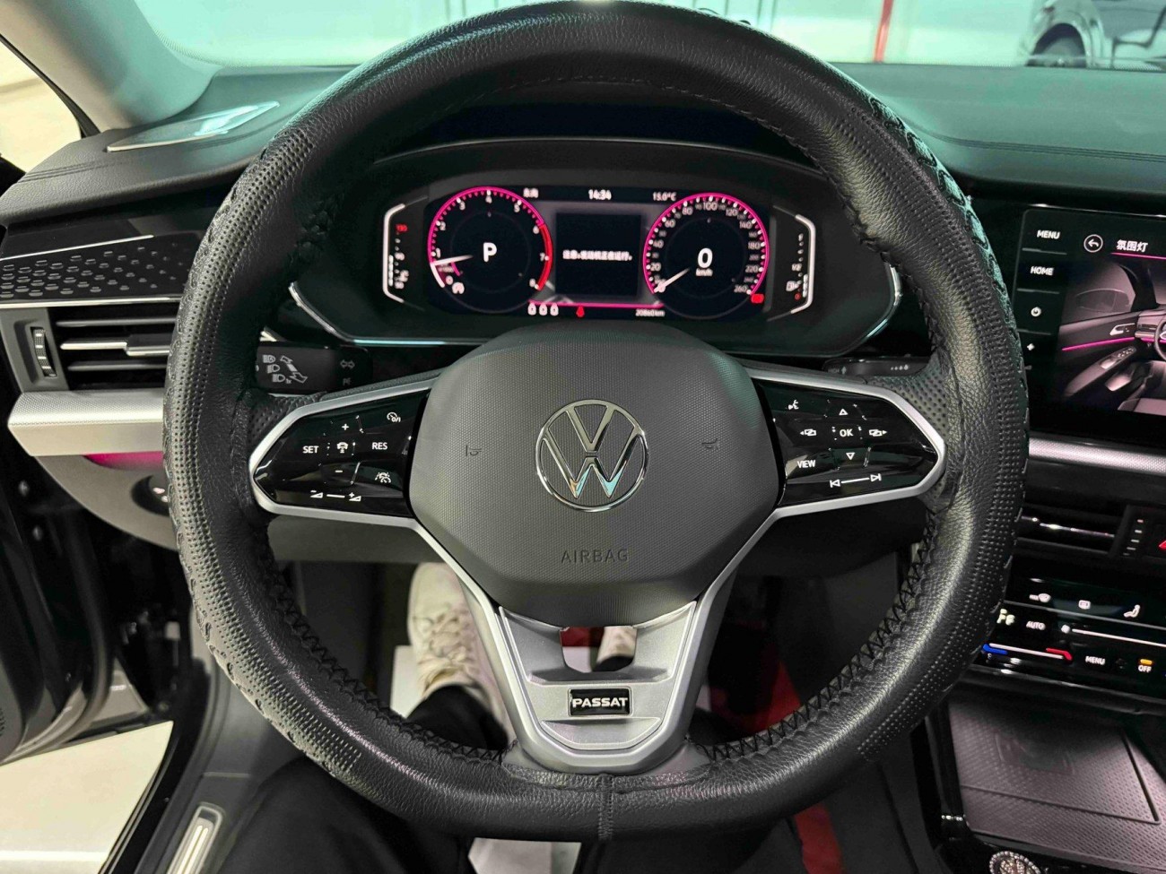 Volkswagen Passat 2024