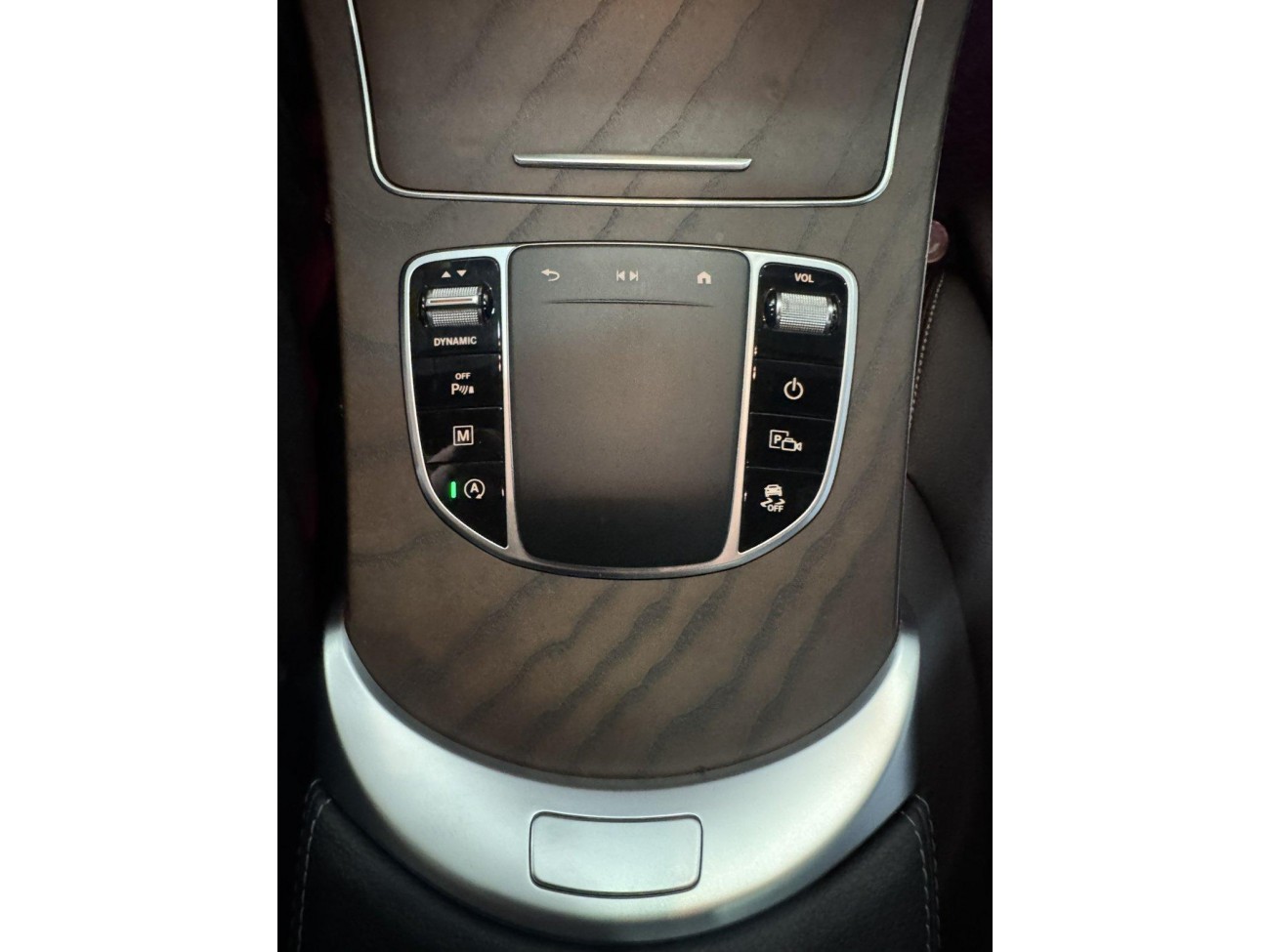 Mercedes-Benz GLC 260 L 2022