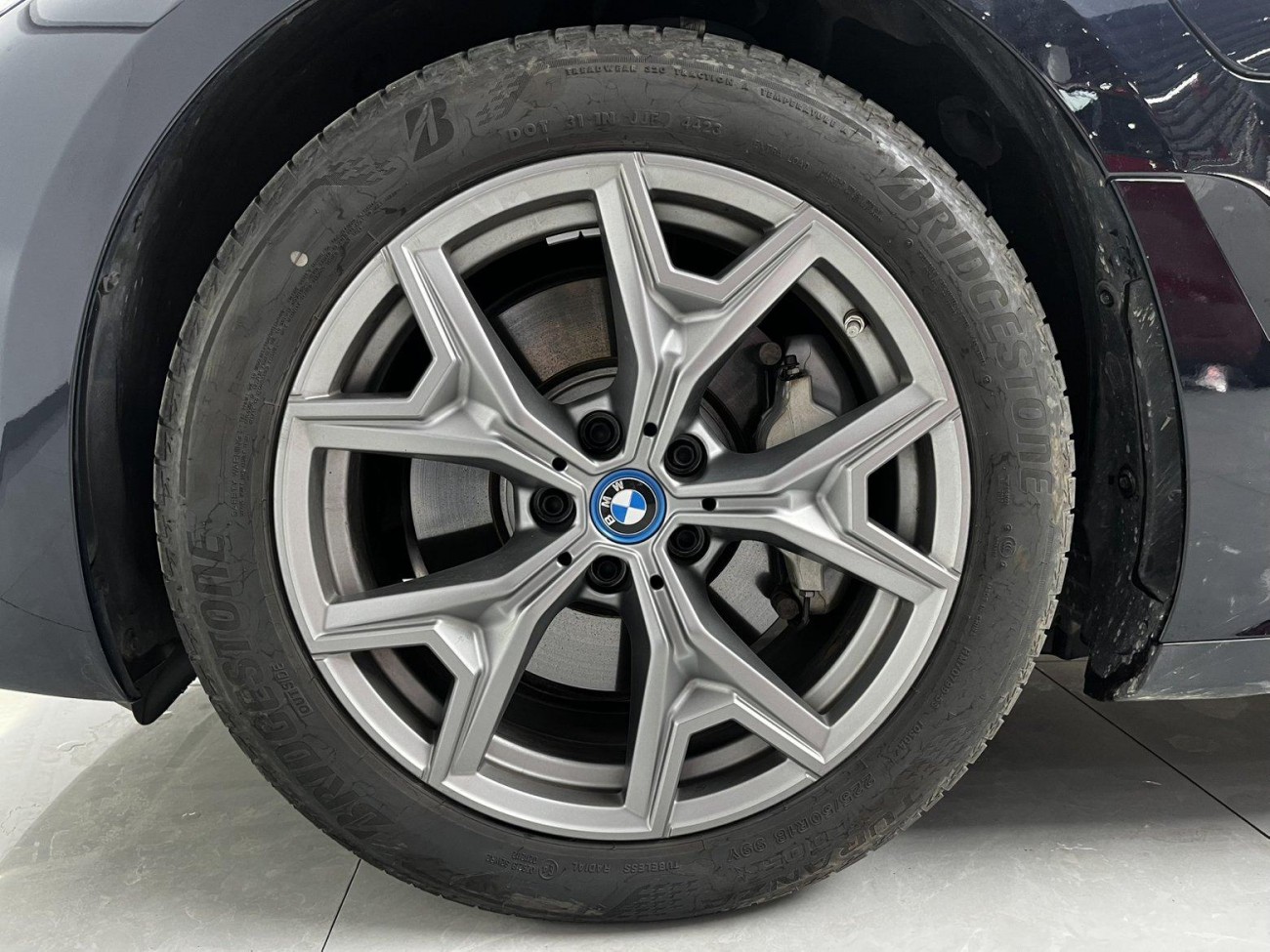 BMW i3 2024
