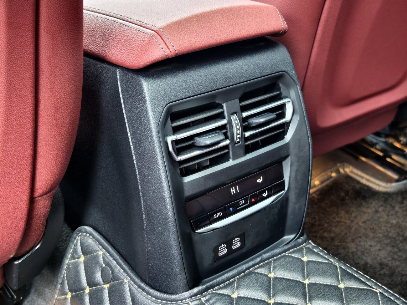 BMW 330Li 2024