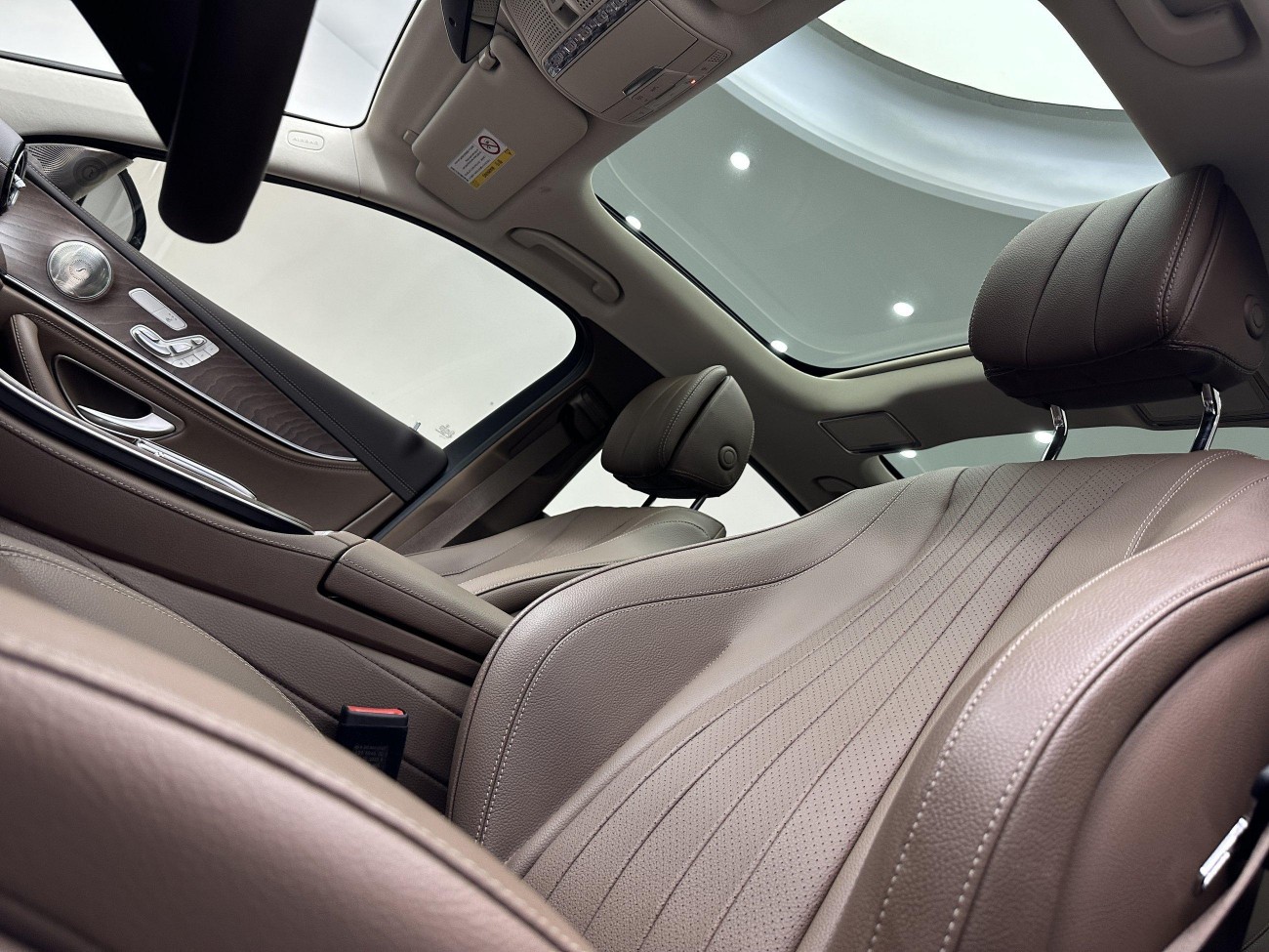 Mercedes-Benz E 300 L 2023