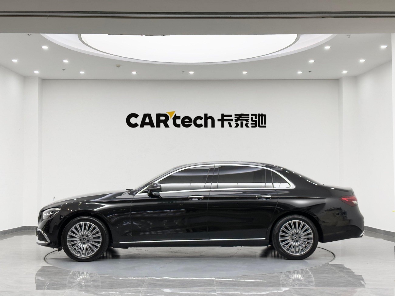 Mercedes-Benz E 300 L 2023