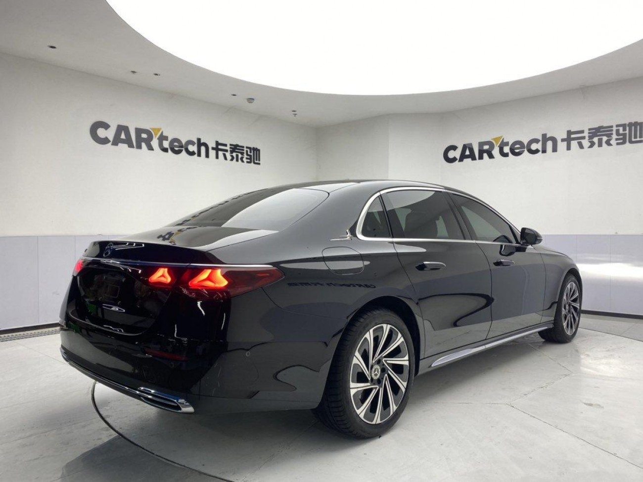 Mercedes-Benz E 300 L 2024