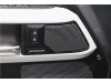 Land Rover Defender 2023