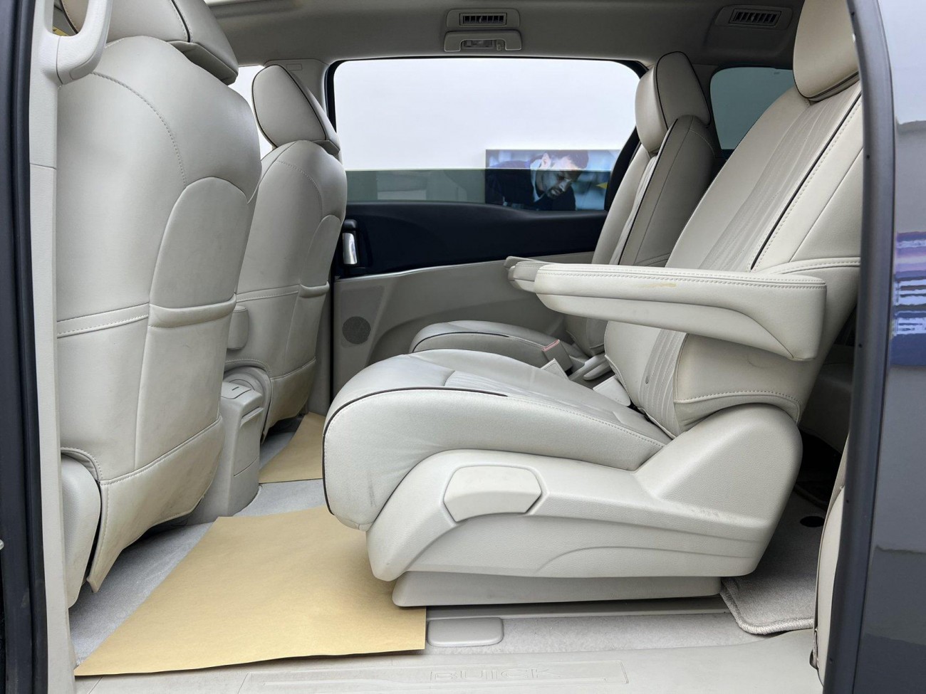 Buick GL8 2022