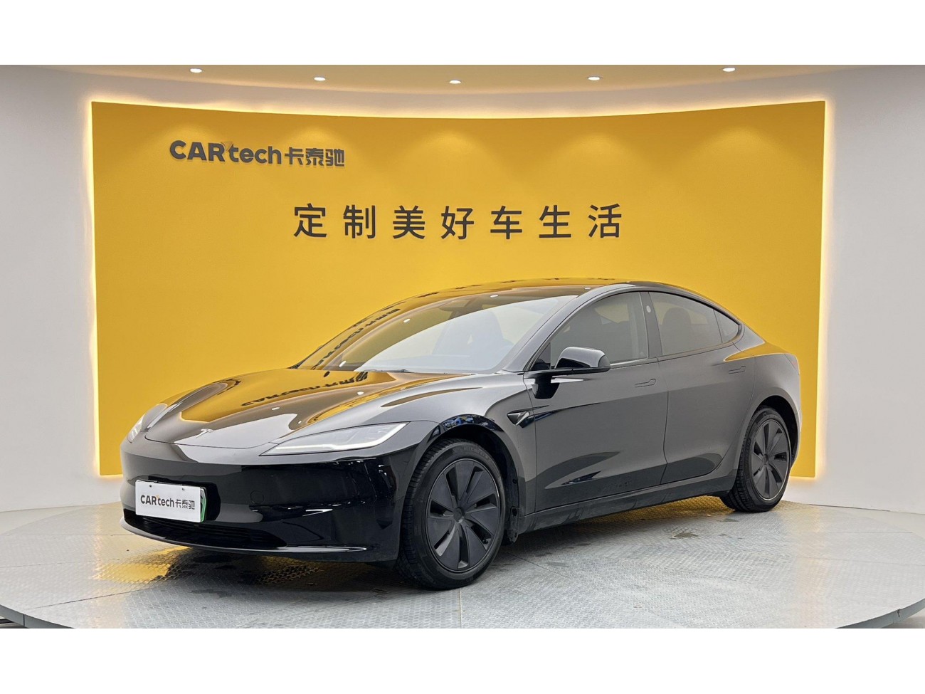 Tesla Model 3 2024