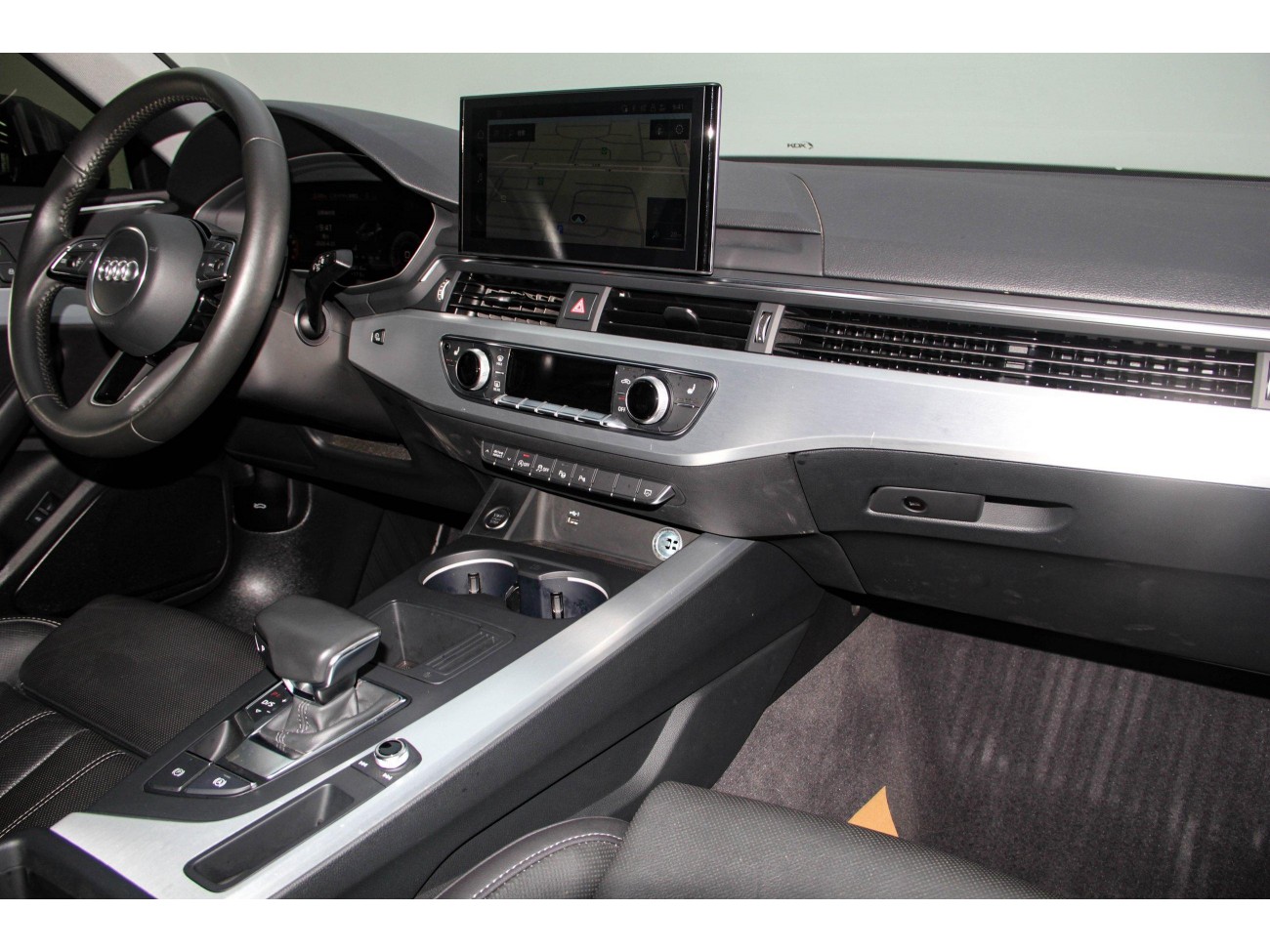 Audi A4L 40 TFSI 2021