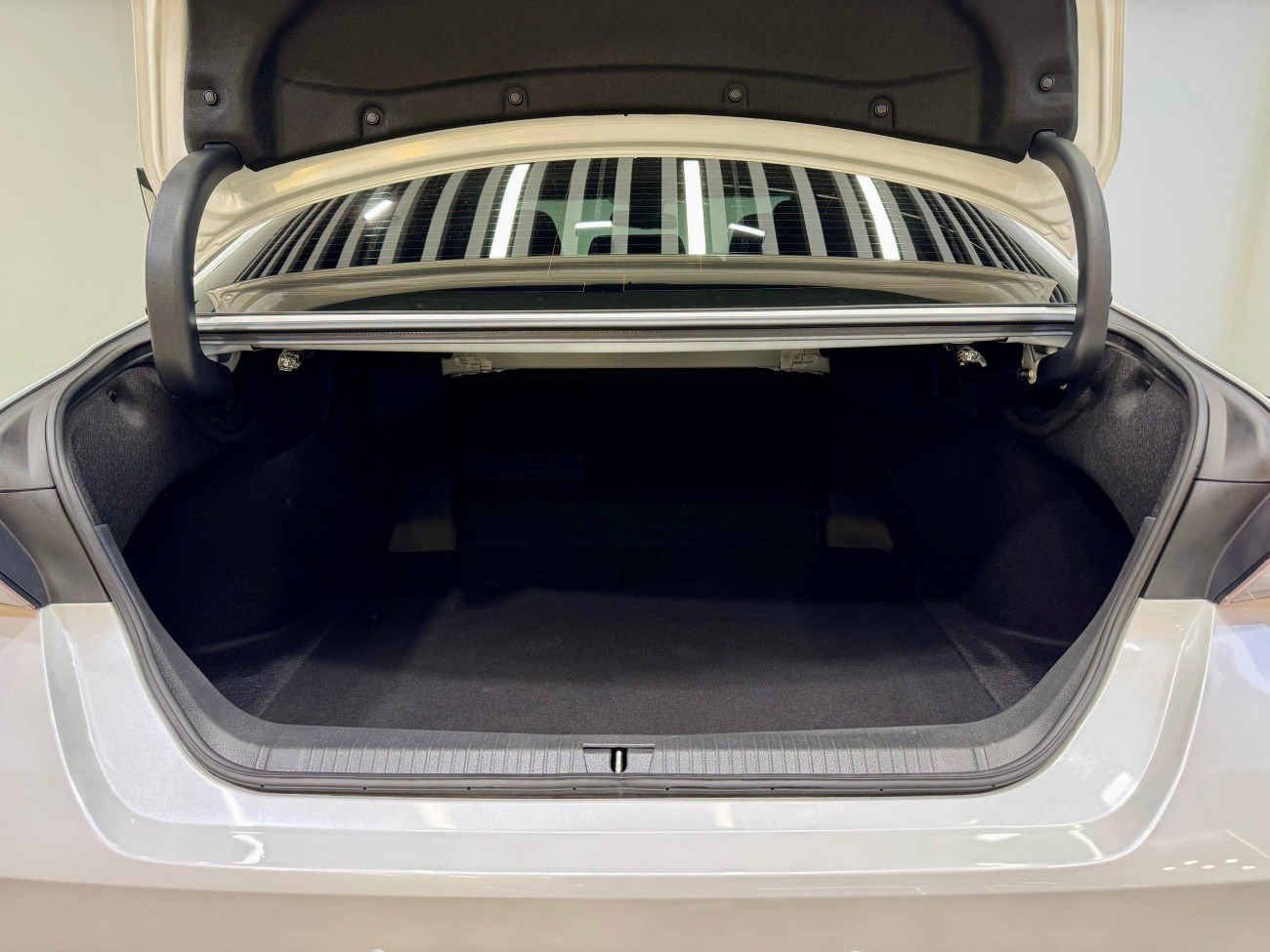 Toyota Avalon 2023