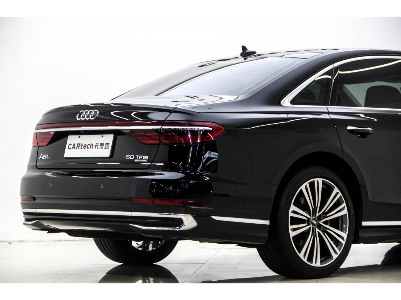 Audi A8L 45 TFSI 2024