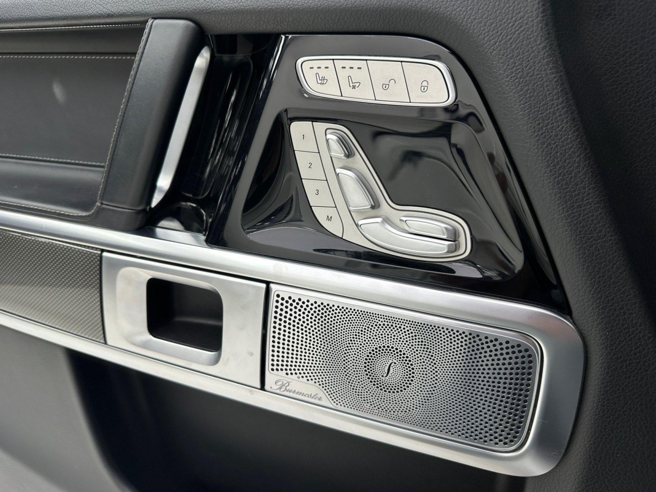 Mercedes-Benz G 500 2023