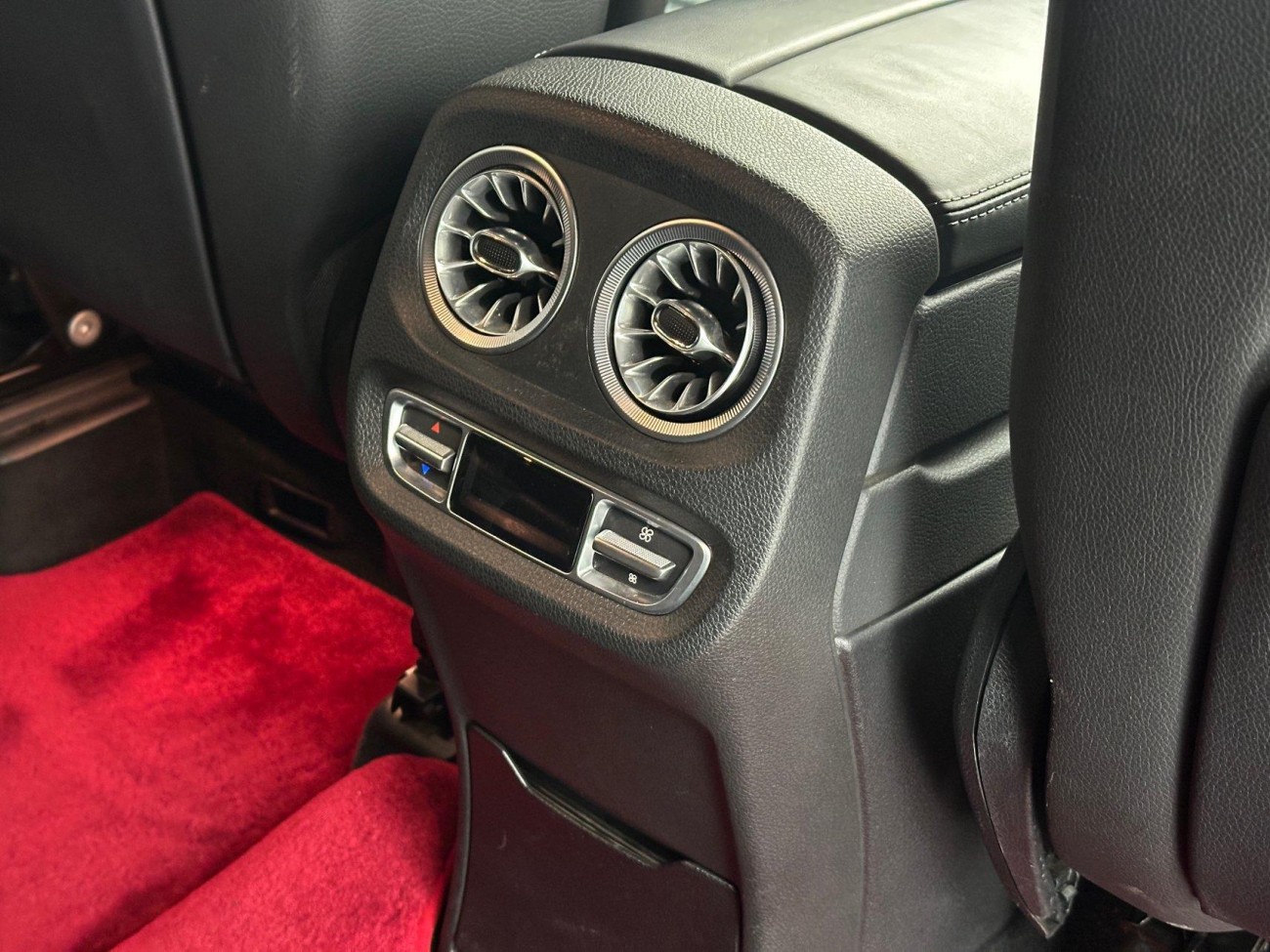 Mercedes-Benz G 500 2023