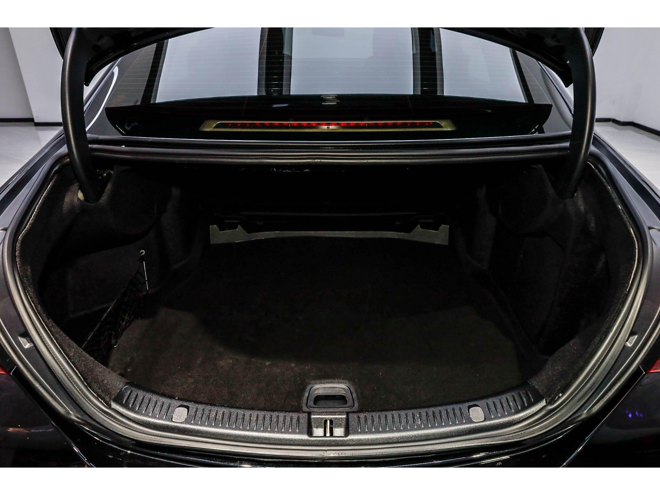 Mercedes-Benz E 300 L 2022