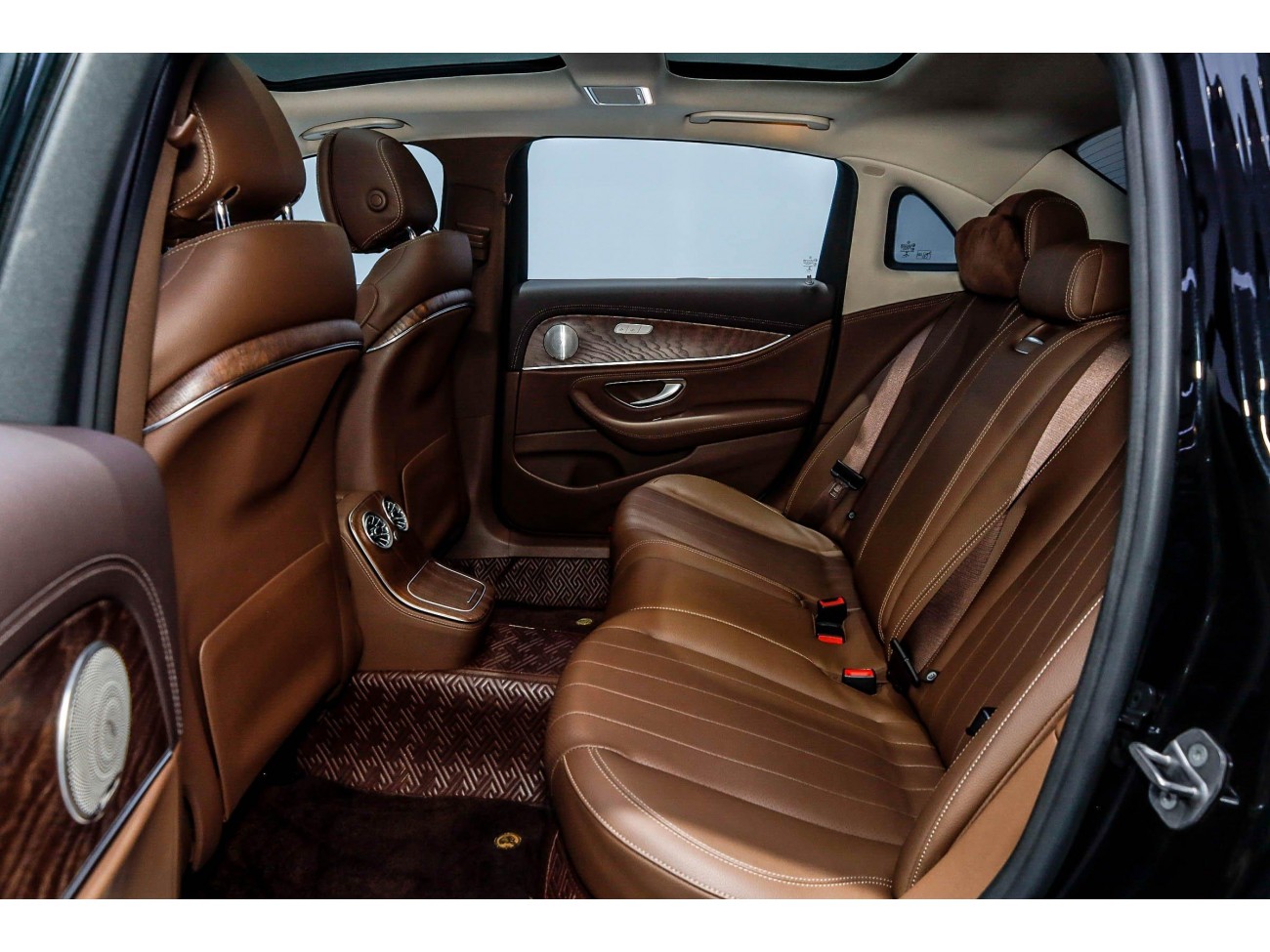 Mercedes-Benz E 300 L 2022