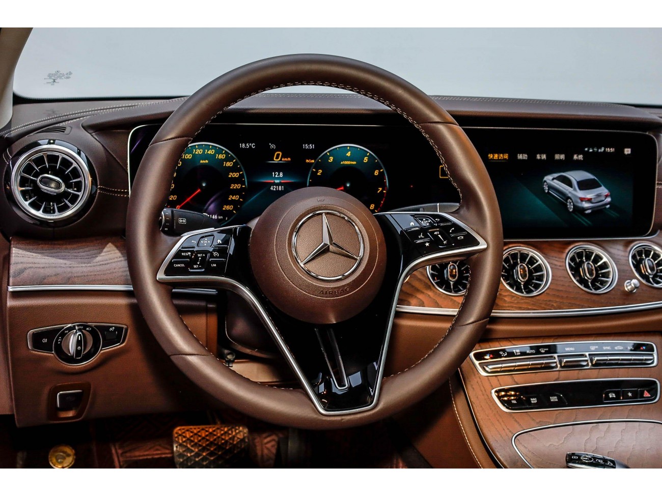 Mercedes-Benz E 300 L 2022