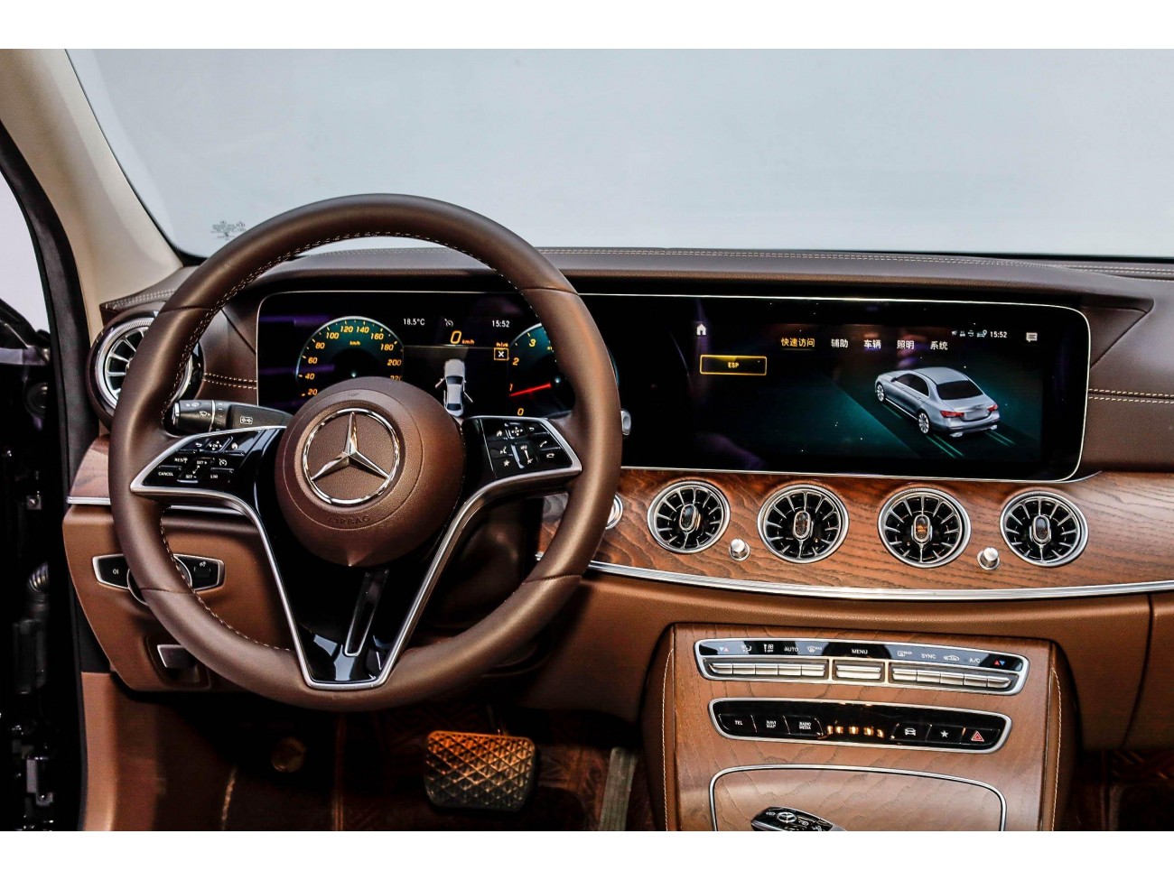 Mercedes-Benz E 300 L 2022