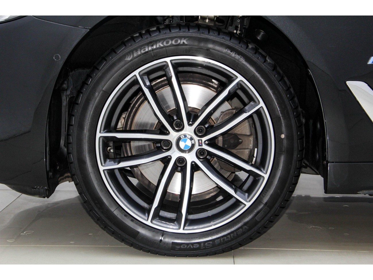 BMW 525Li 2023
