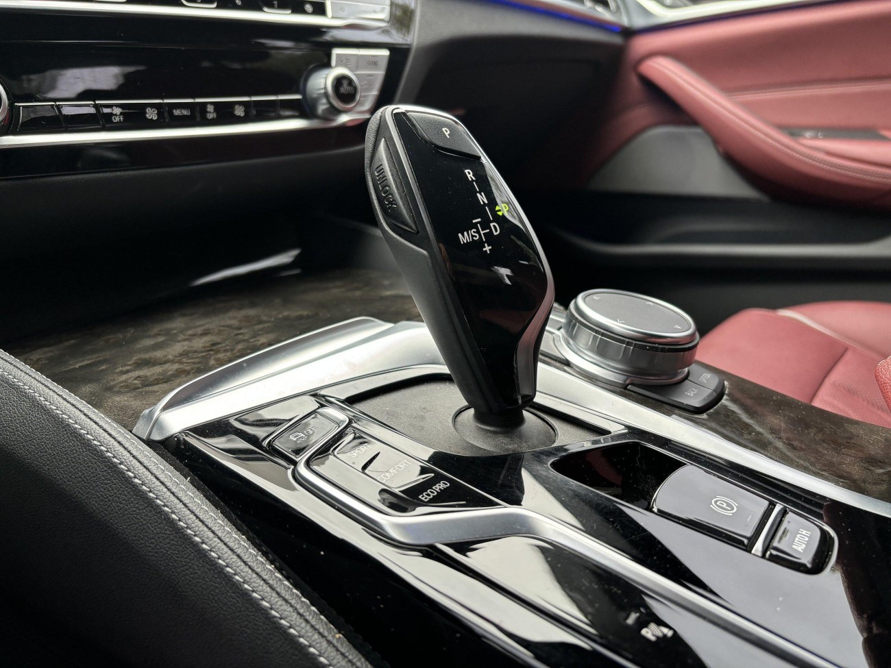 BMW 525Li 2023