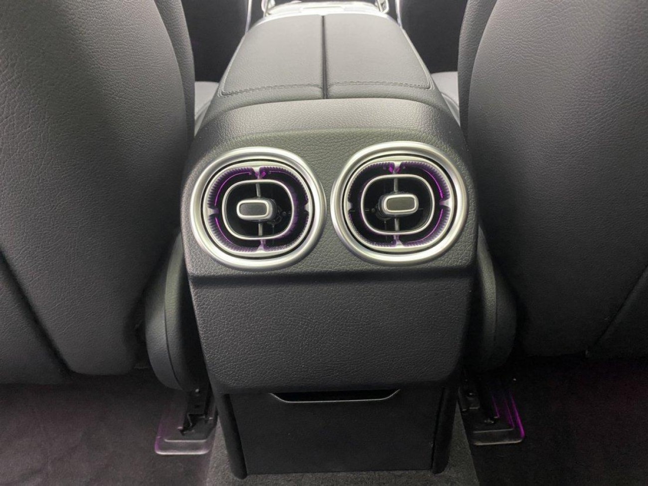 Mercedes-Benz C 260 L 2024