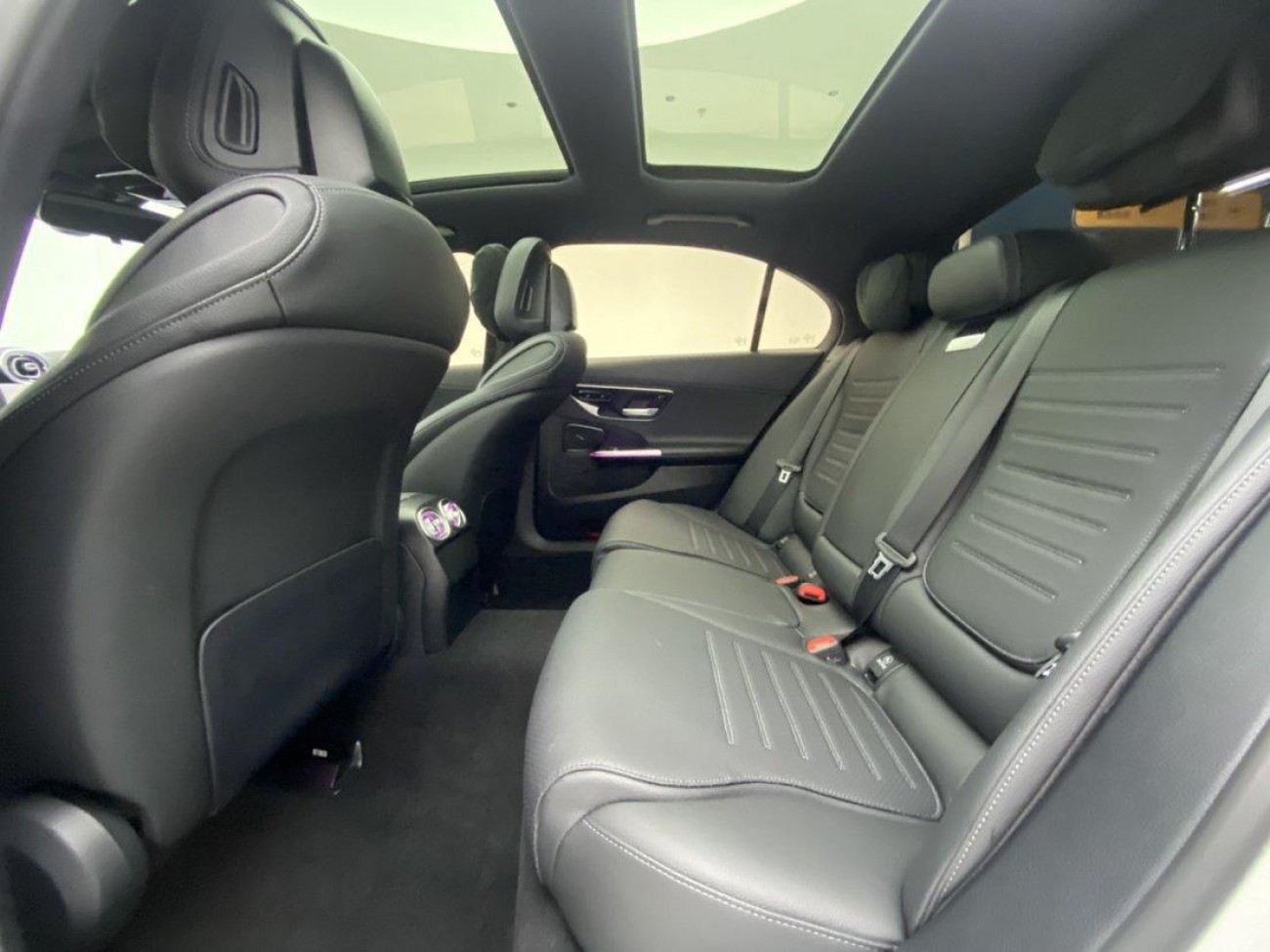 Mercedes-Benz C 260 L 2024