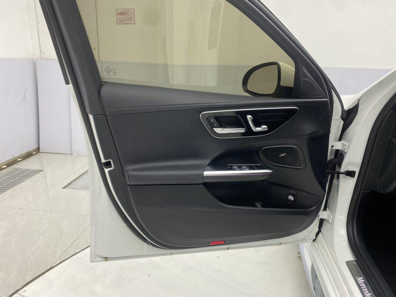 Mercedes-Benz C 260 L 2024