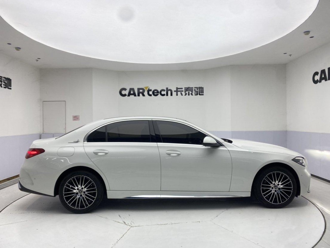 Mercedes-Benz C 260 L 2024