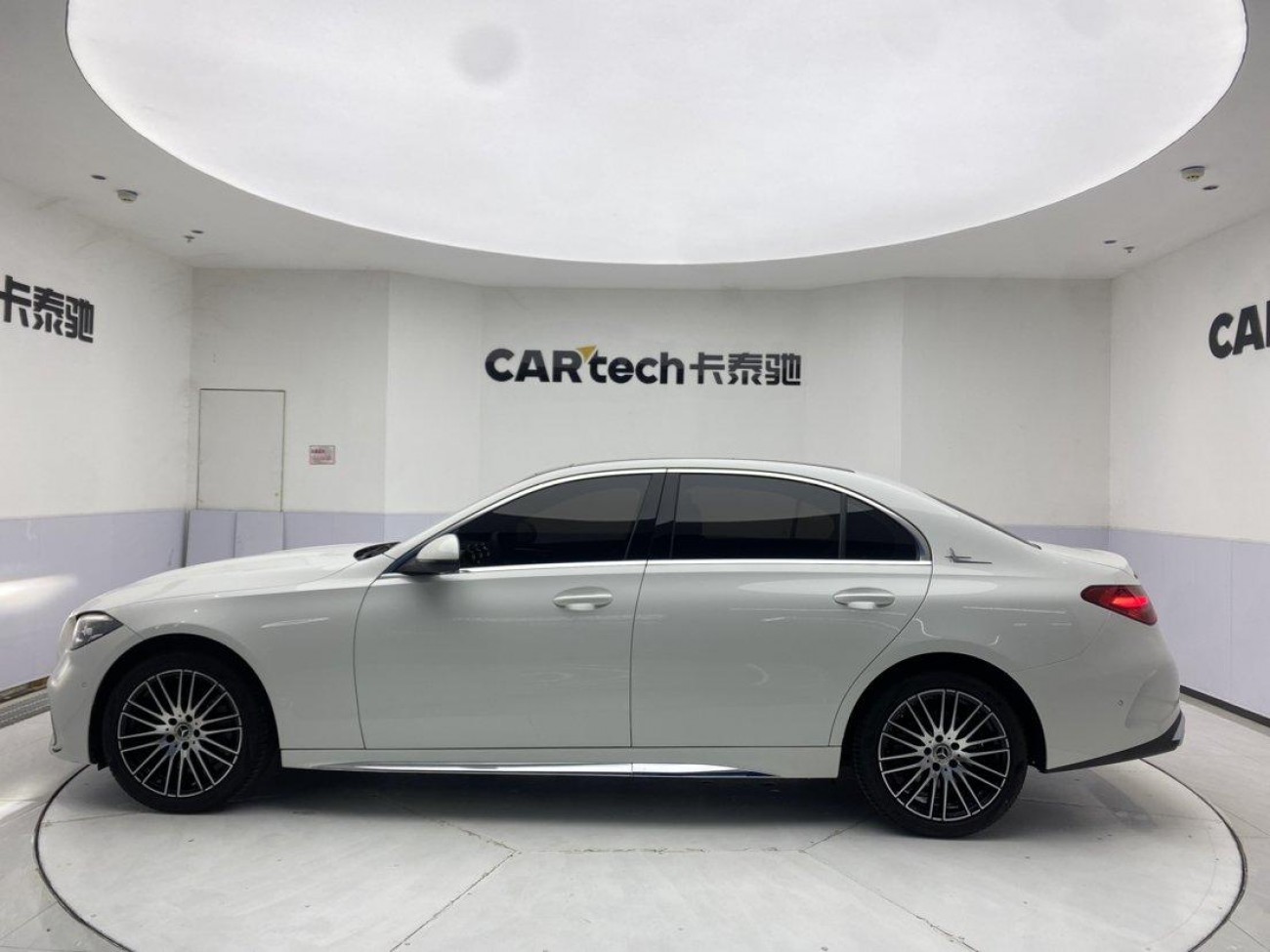 Mercedes-Benz C 260 L 2024
