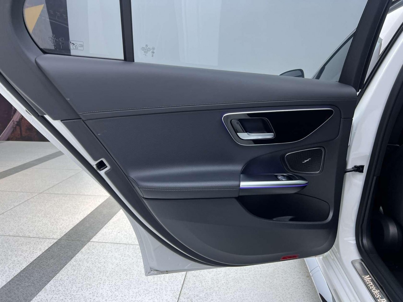 Mercedes-Benz C 260 L 2024